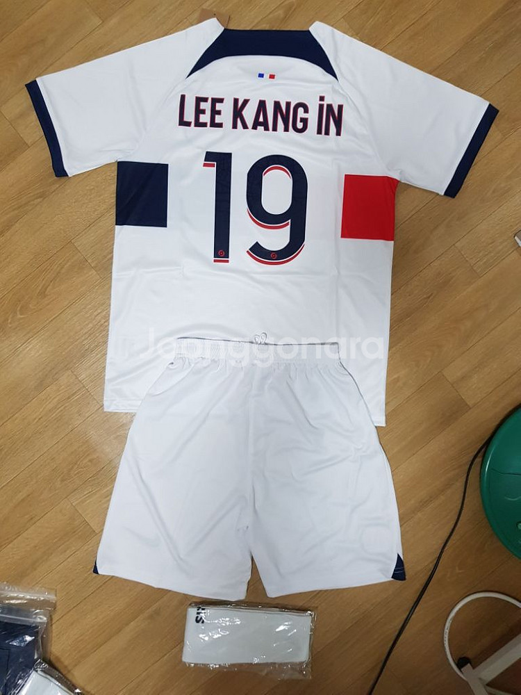 PSG 이강인 홈 어웨이 축구 유니폼 상하의세트 판매--7