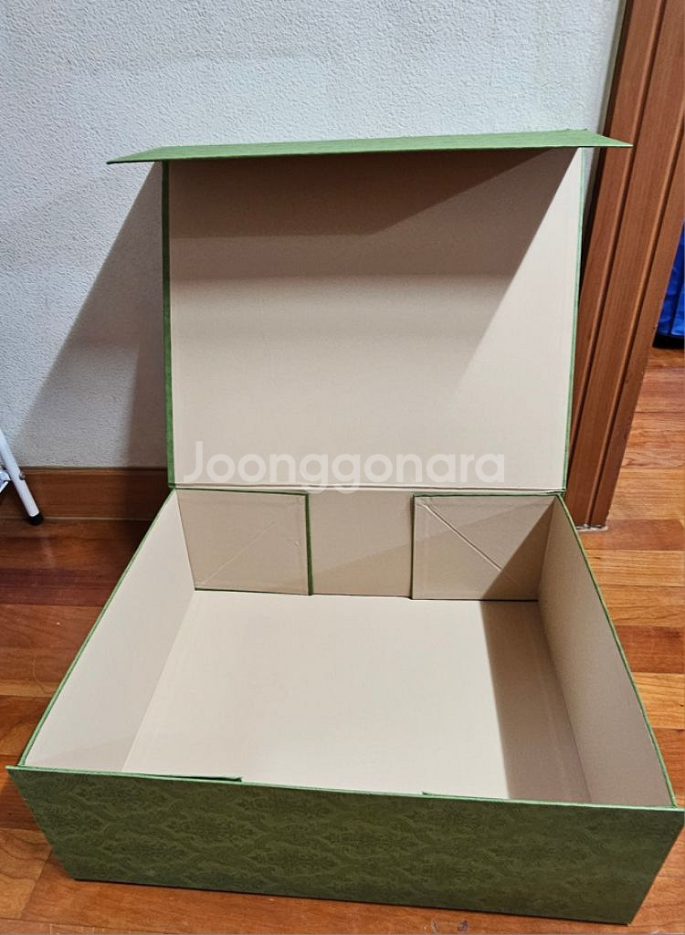 구찌 대형상자(자석상자)--2