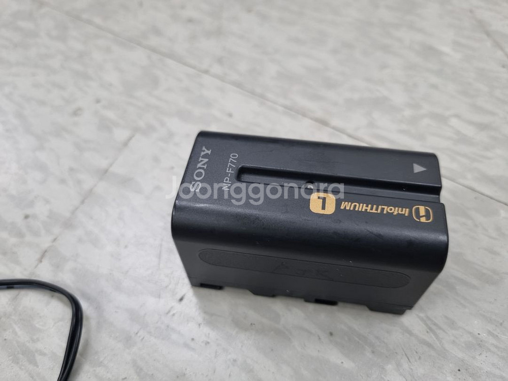 소니 방송카메라 HXR-NX5R--8