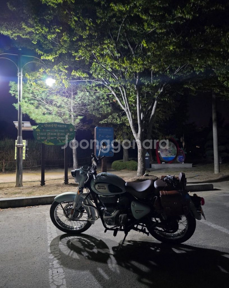 22년식 로얄엔필드 클레식 헬시온 그레이 350--3