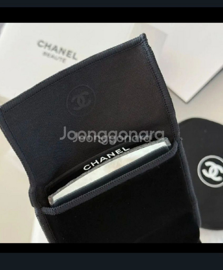 샤넬 양면 거울(새제품)--4