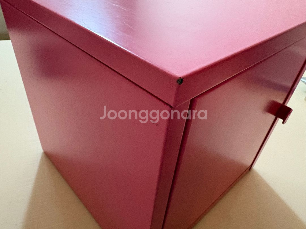 이케아 릭스훌트 25x25x25 핑크 철체 수납함 판매--2