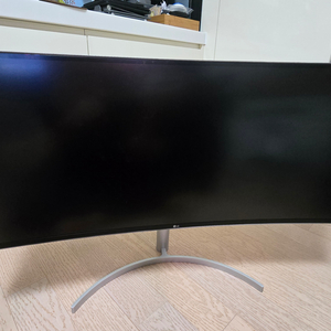 LG 38wk95c