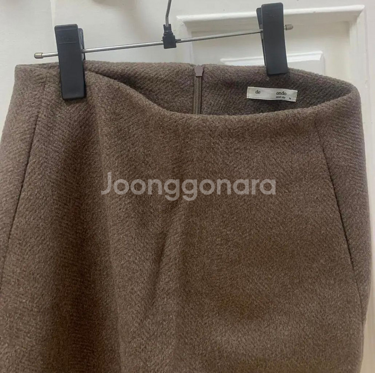 미뉴에트 가내스라 프롬비기닝 드온도 브라운 울스커트--8