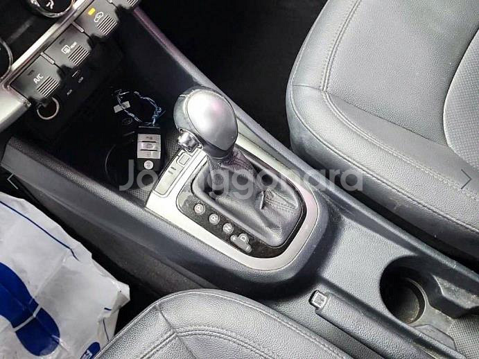 @15년식 더 뉴프라이드 5도어 1.6 GDI 럭셔리--7