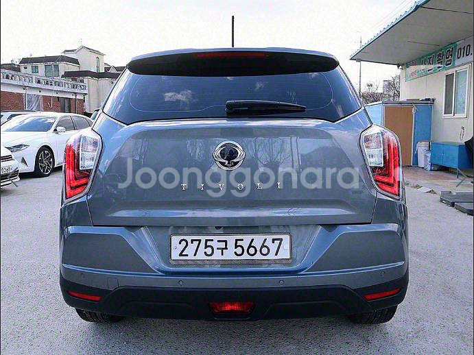 @20년식 베리 뉴 티볼리 1.6 디젤 2WD V5--2