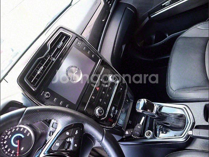 @20년식 베리 뉴 티볼리 1.6 디젤 2WD V5--9