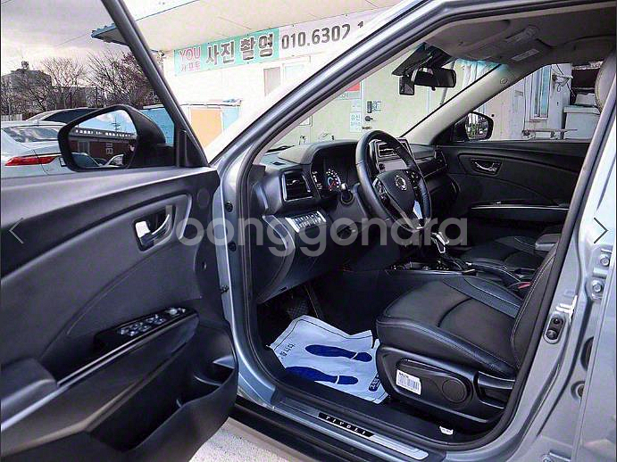@20년식 베리 뉴 티볼리 1.6 디젤 2WD V5--5