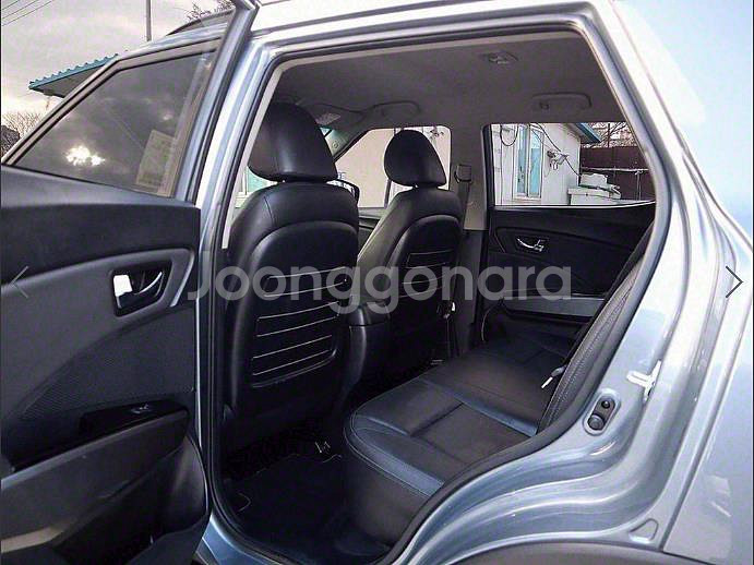 @20년식 베리 뉴 티볼리 1.6 디젤 2WD V5--6