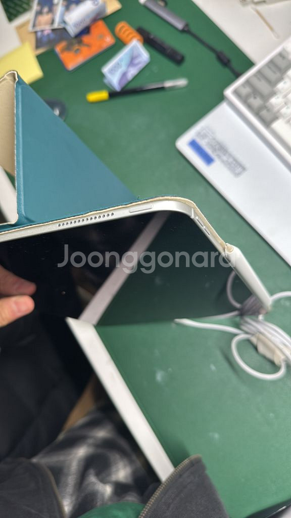 아이패드 프로 13 M4 실버 256g + 애케플가입--4