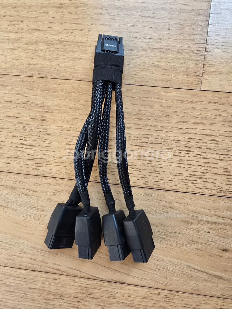 이엠텍 RTX 4080 SUPER 블랙스톰 팝니다.--9