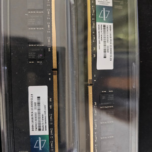 ddr4 16기가 두개 총32기가 일괄6.5에 팝니다.