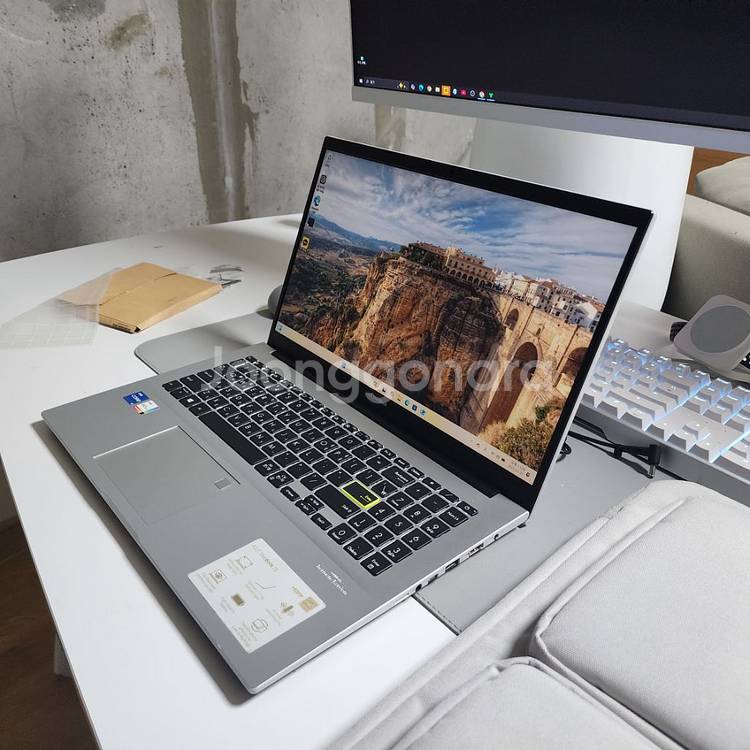 ASUS VivoBook 15 노트북 세트 판매합니다!--4
