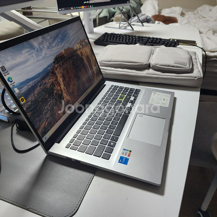 ASUS VivoBook 15 노트북 세트 판매합니다!--3
