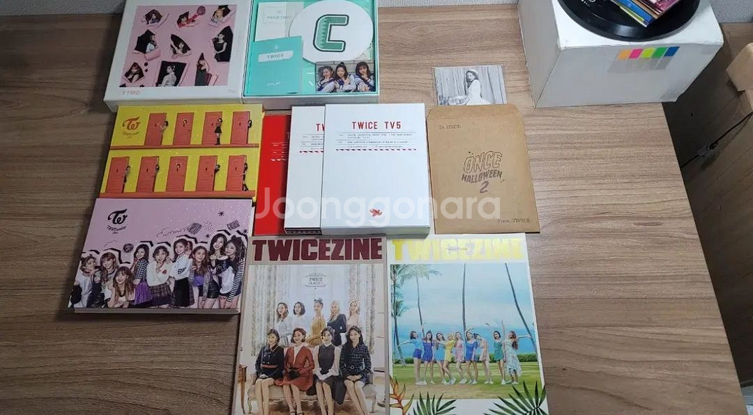 트와이스 응원봉, 앨범, 포카 팔아요!!--3