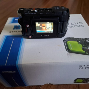 올림프스 TG-TRACKER 4k 액션캠