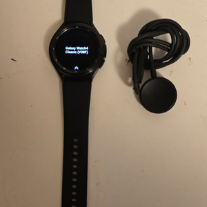 갤럭시 워치4클래식 46mm 충전케이블포함 7만원