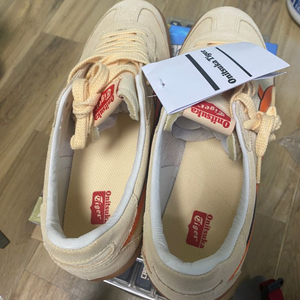 Onitsuka Tiger 토쿠텐 베이지/오렌지 새상품