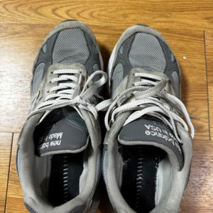 뉴발란스 993
