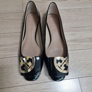 토리버치 블랙 플랫슈즈 230 이미지