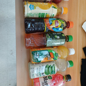 음료8개