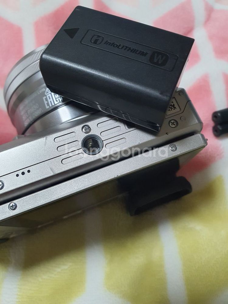 소니 A6000 16-50 렌즈 세트--9