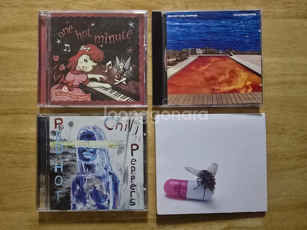 CD 음반 RED HOT CHILI PEPPERS 레드--0