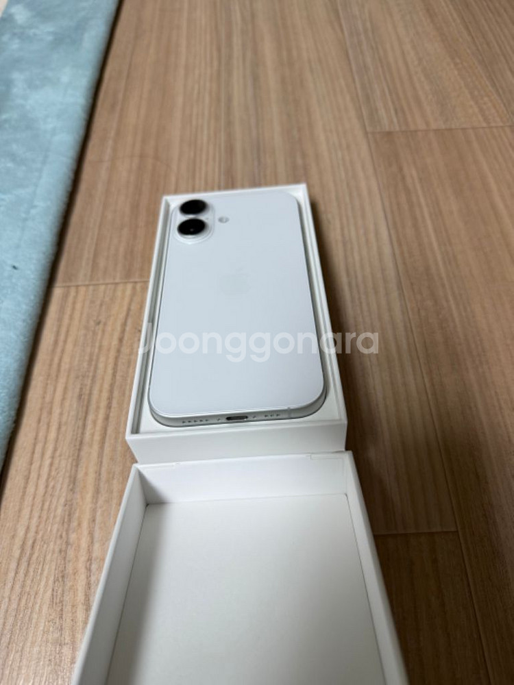 아이폰16 256 기가 판매합니다. 아이폰16 256G--1