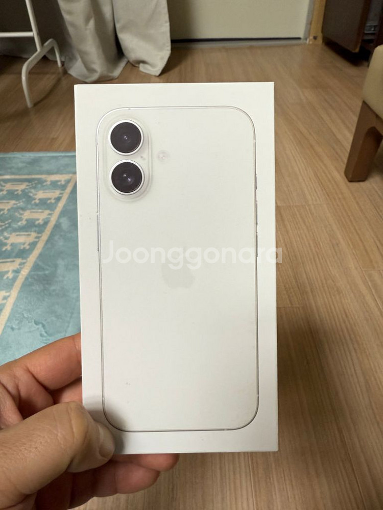 아이폰16 256 기가 판매합니다. 아이폰16 256G--0