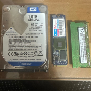 M.2 NVM 256GB, 하드 1T, 램 4GB