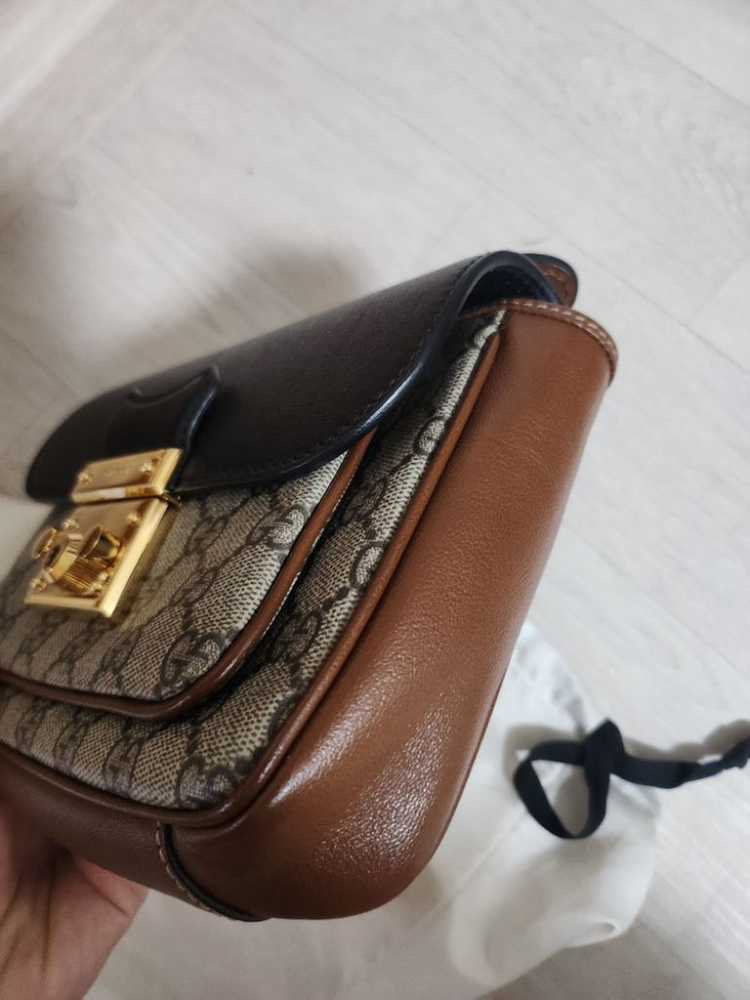 구찌 패드락 탑핸들백 숄더백 정품 이미지