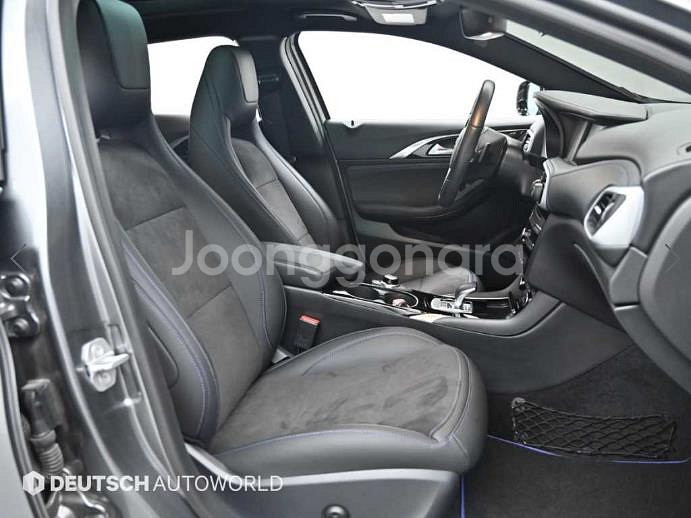 @18년식 Q30 2.0T 전국최저가격--9