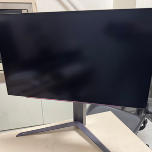 LG 27GS95QE OLED 모니터 팔아요