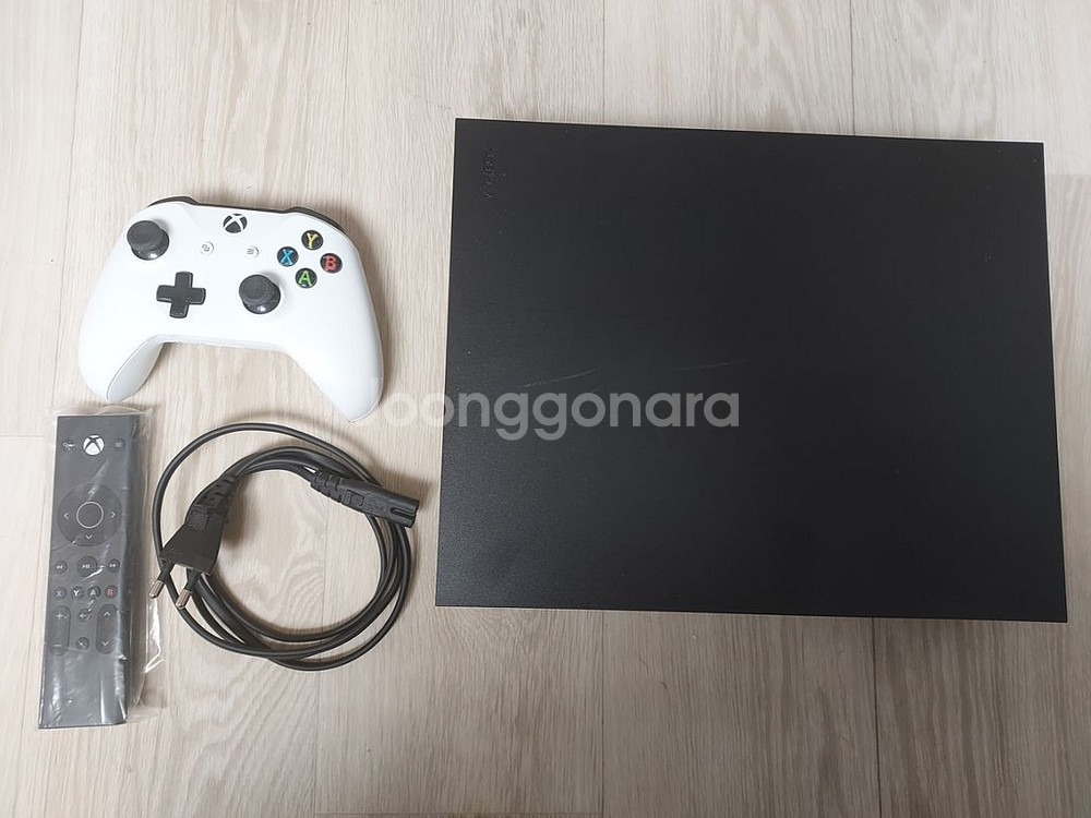 XBOX ONE X+미디어리모컨+레데리2--1