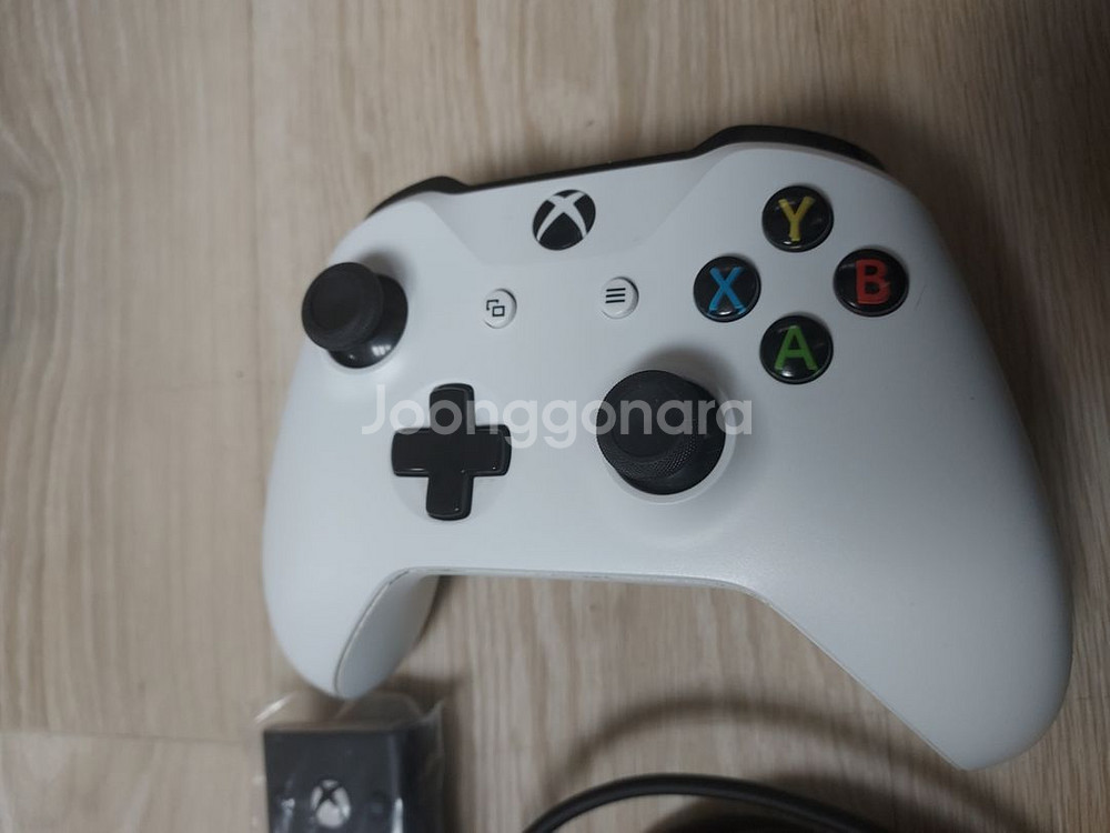 XBOX ONE X+미디어리모컨+레데리2--4