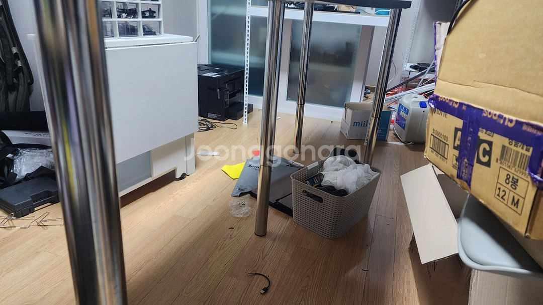 작업대 책상 오늘만 아니면 폐기--1