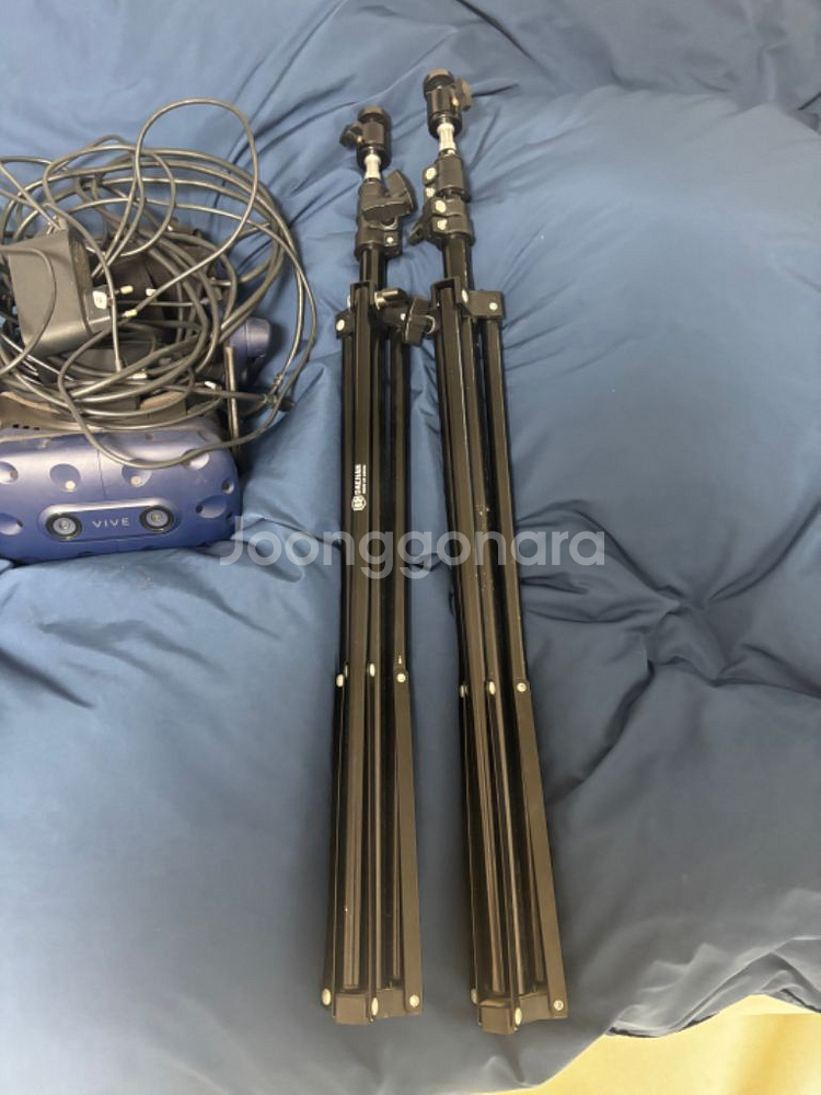 VR Vive Pro (+삼각대)--2