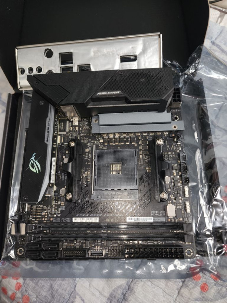 b550i rog strix--1