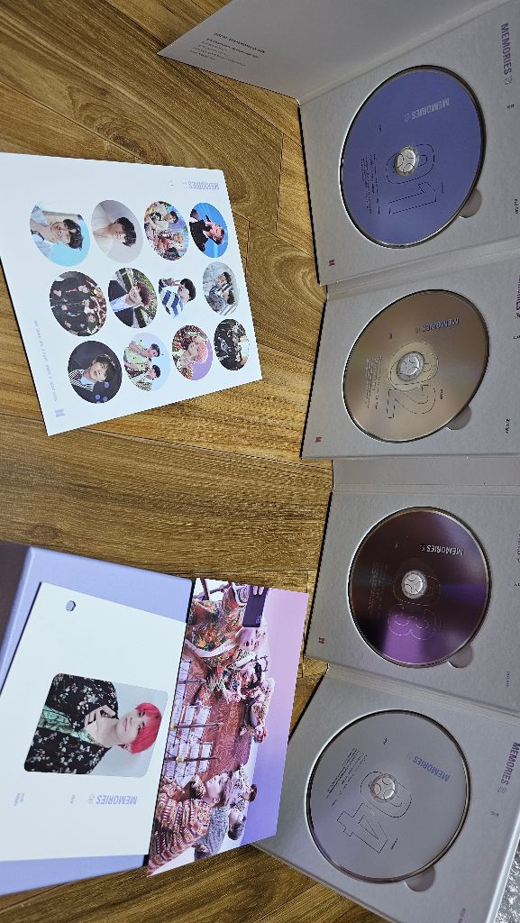 2018 방탄 메모리즈 블루레이 이미지