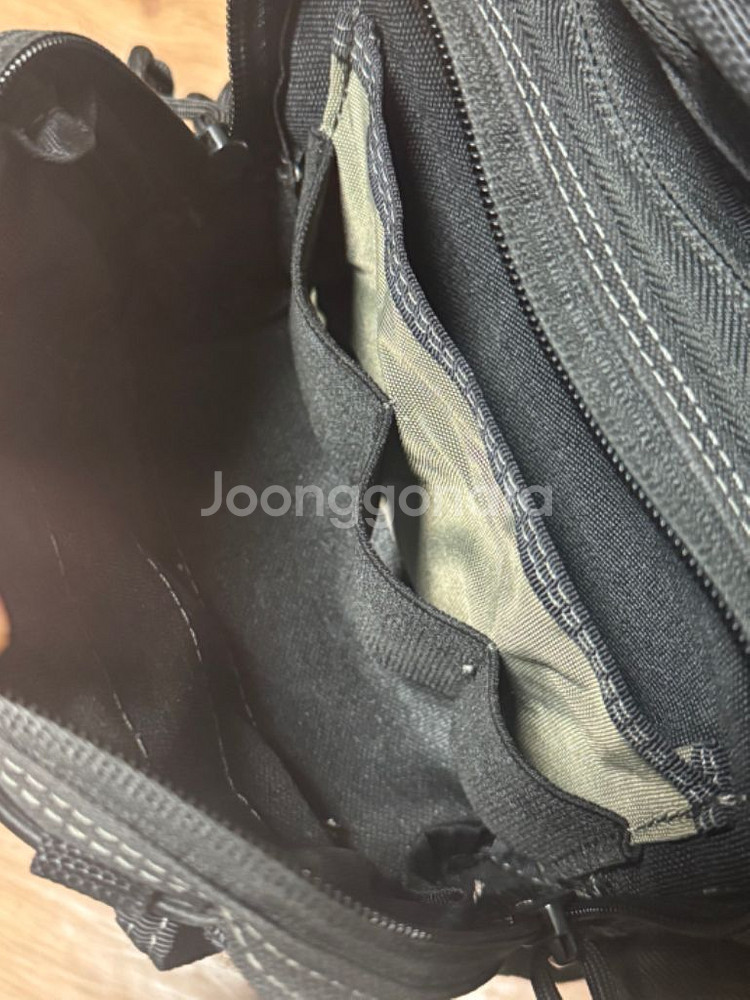 맥포스 가넷 검정 슬링백(블랙) 팝니다.--1
