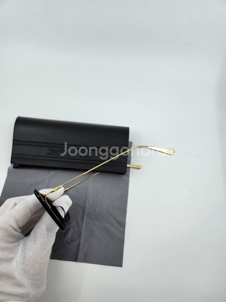 정품 디올 캣아이 선글라스--3