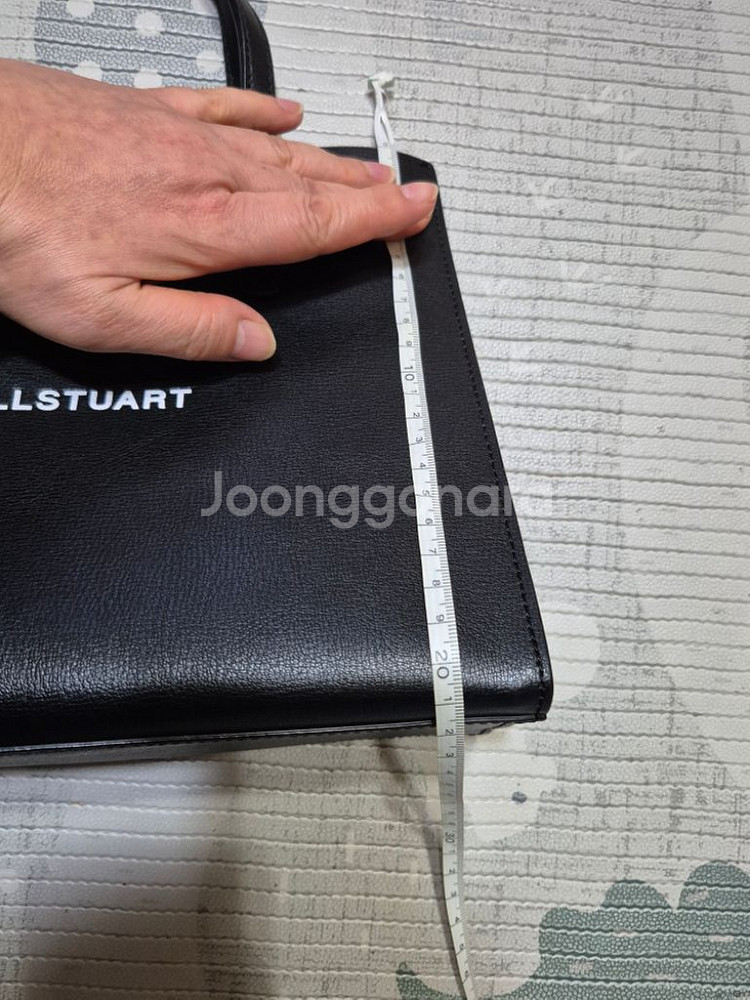 질스튜어트 소가죽 토트 겸 크로스백--8