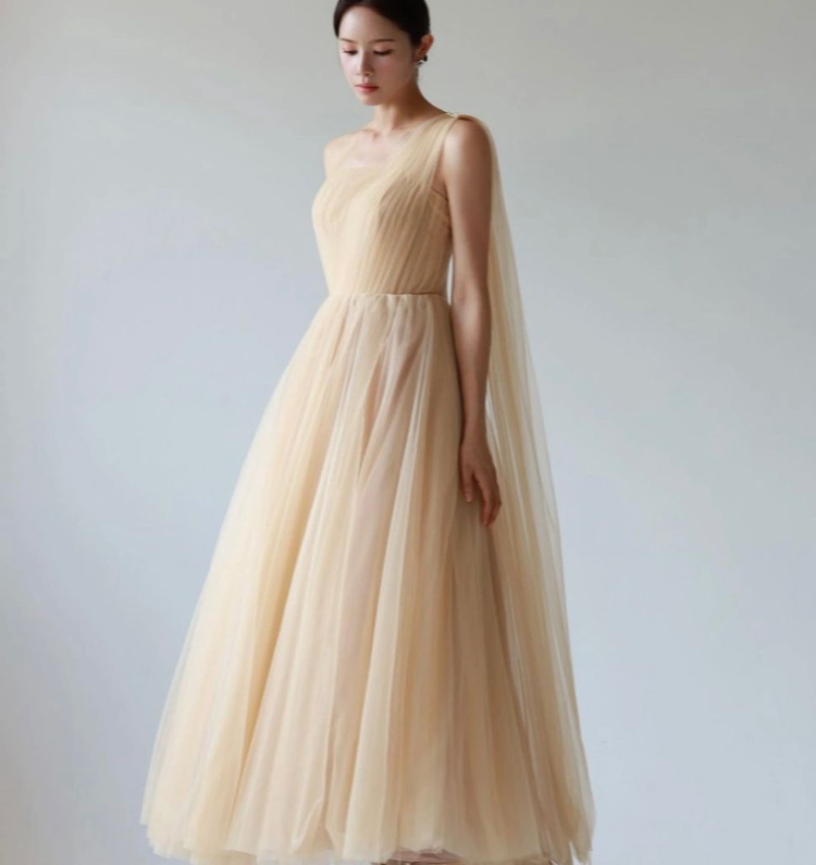 유색드레스 이부드레스 웨딩드레스 이미지