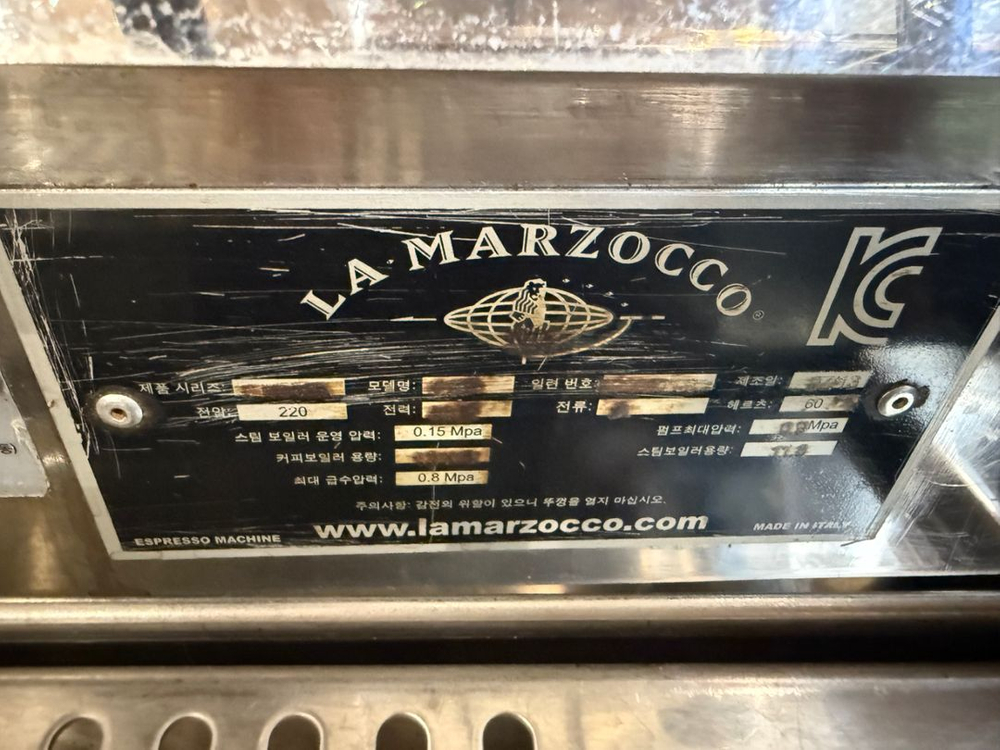 라마르조코 스트라다. 3구 커피머신 팝니다 이미지