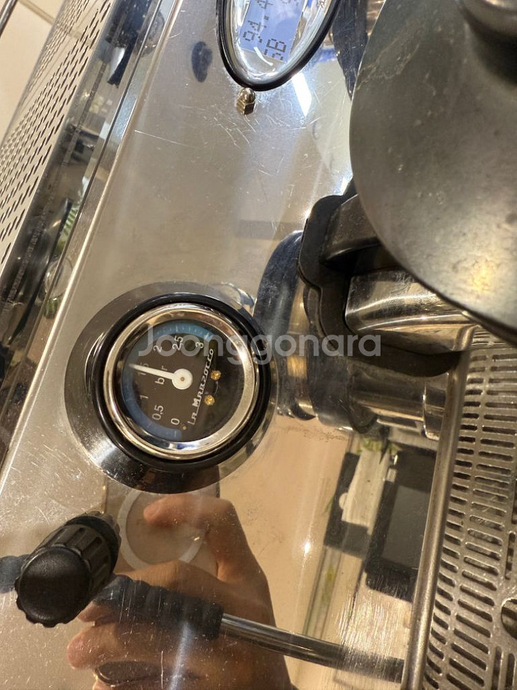 라마르조코 스트라다. 3구 커피머신 팝니다--3