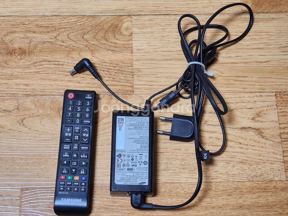 삼성전자 32인치 해상도 HD TV 모니터 판매합니다--3