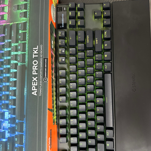 스틸시리즈 APEX PRO TKL 래피드트리거 키보드