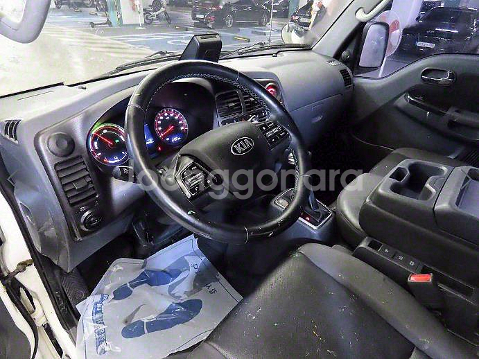 @21년식 봉고Ⅲ EV 카고 GLS 전국최저가격--9