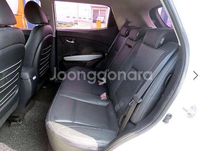 @19년식 티볼리 아머 1.6 가솔린 TX 전국최저가--5