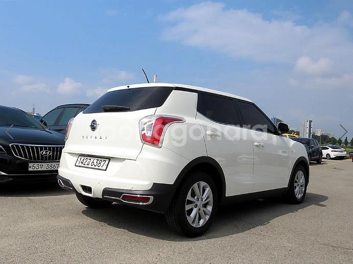 @19년식 티볼리 아머 1.6 가솔린 TX 전국최저가--2